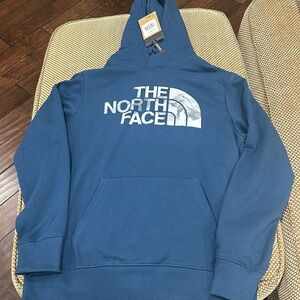North Face Men’s Hoodie—NEW